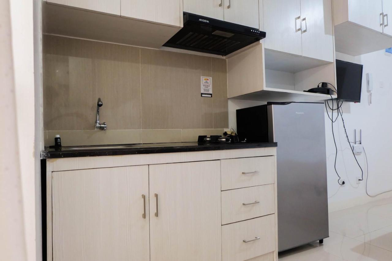 Tidy At Bassura Near Shopping Mall By Travelio