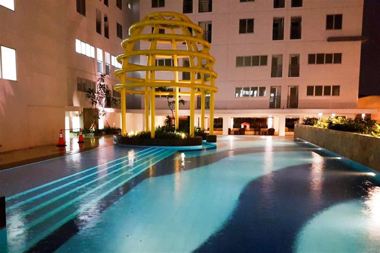 Tidy At Bassura Near Shopping Mall By Travelio Apartment *